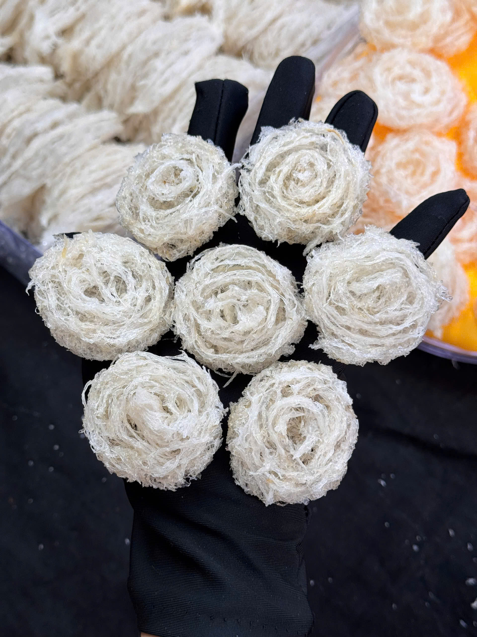 Yến tinh chế hoa hồng